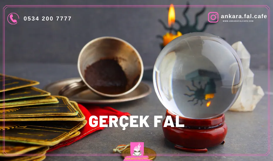 Gerçek fal bakımının nasıl yapıldığını gösteren görsel